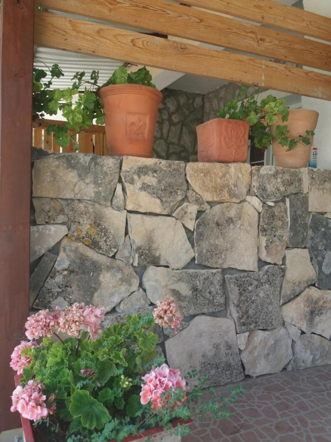 Banin Hotel Скрадин Екстериор снимка