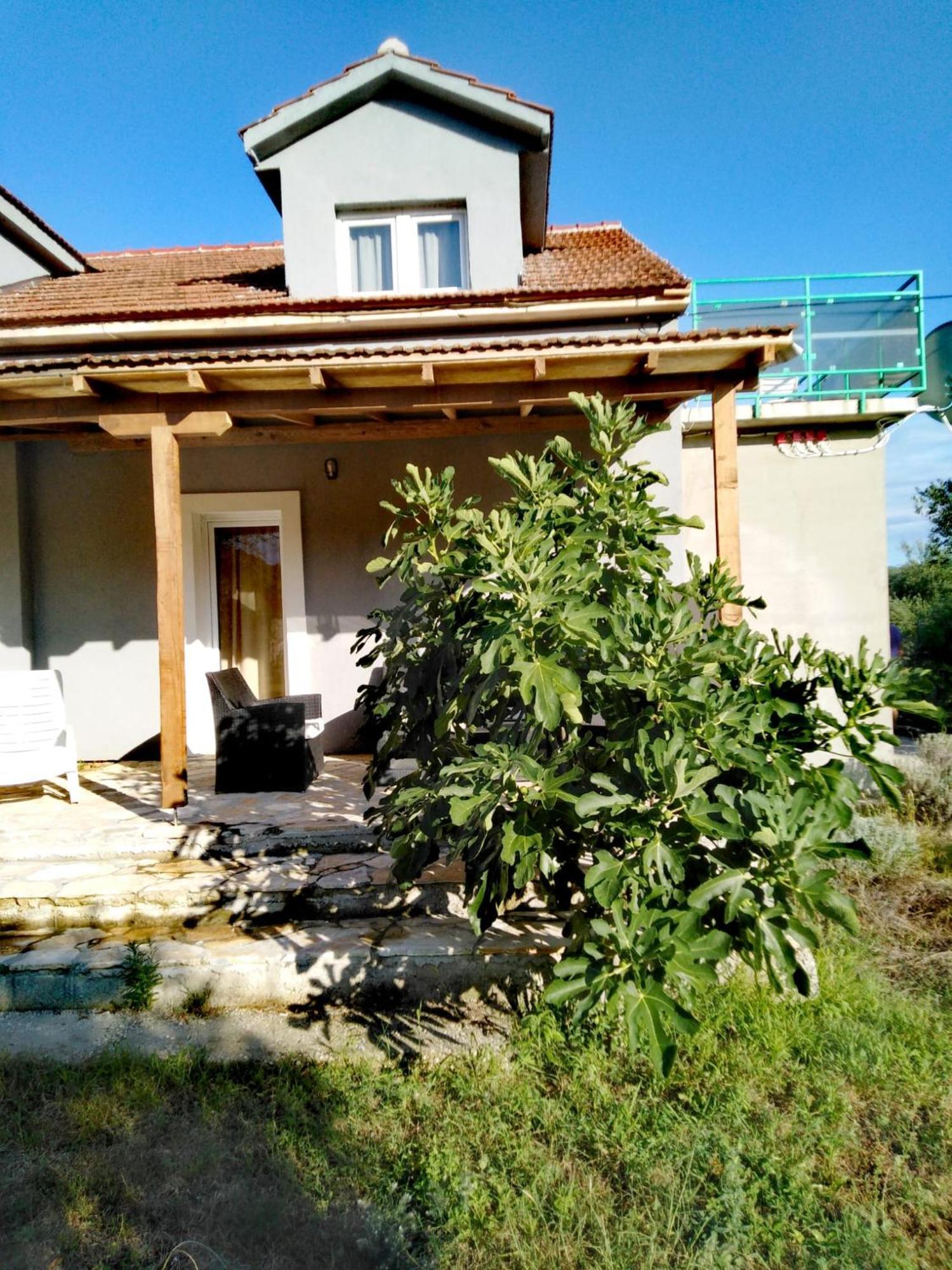 Banin Hotel Скрадин Екстериор снимка